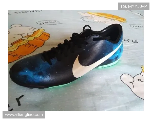 星空足球官网首页：多样化的足球商品商城与官方周边产品展示